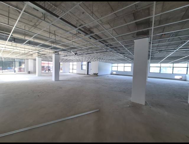 1,679M² OFFICE TO LET IN SANDTON CENTRAL